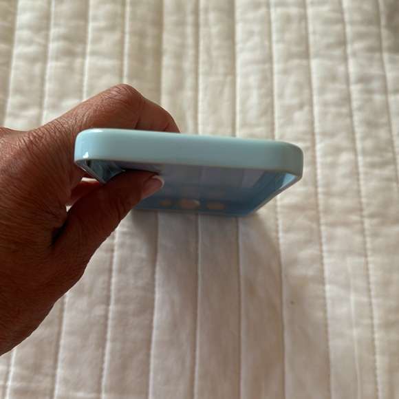 Vera Bradley Lemon Grove Squeeze the Day iPhone 12 case - Picture 5 of 6